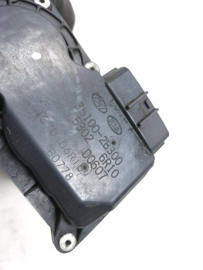 2014 Hyundai Accent 1.6l Throttle Body OEM 35100-2b300