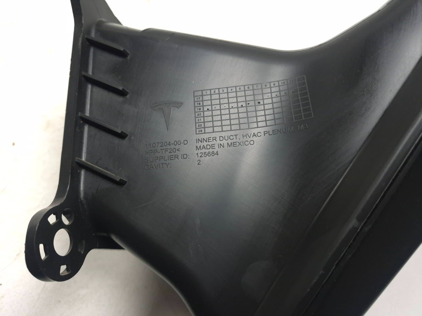 2019 Tesla Model 3 Heater Cabin HVAC Inlet Plenum Inner Duct OEM