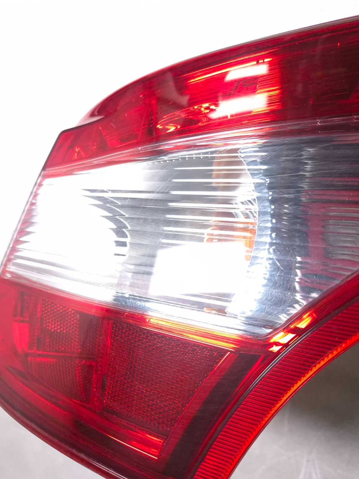 2010 Nissan Maxima Sv Rear Tail Light 2pcs OEM