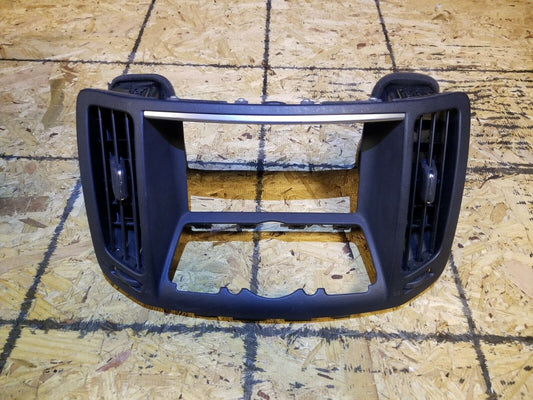 10 2010 Infiniti G37 Radio A/c Heater Control Dash Bezel OEM #140