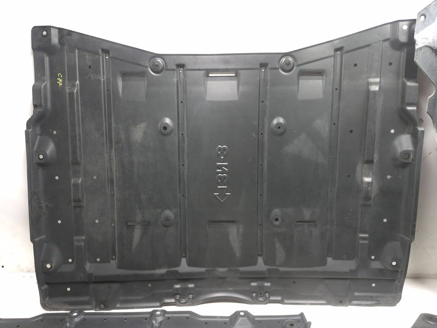 2012 Nissan Leaf Under Engine Battery Cover Plastic Splash Shield 4pcs OEM