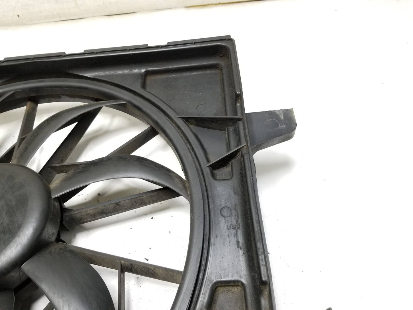 2011 - 2022 Jeep Grand Cherokee Radiator Cooling Fan OEM