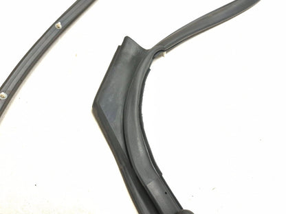 2018 Hyundai Sonata Front Door Weatherstrip Seal Driver Side Left 4pcs OEM