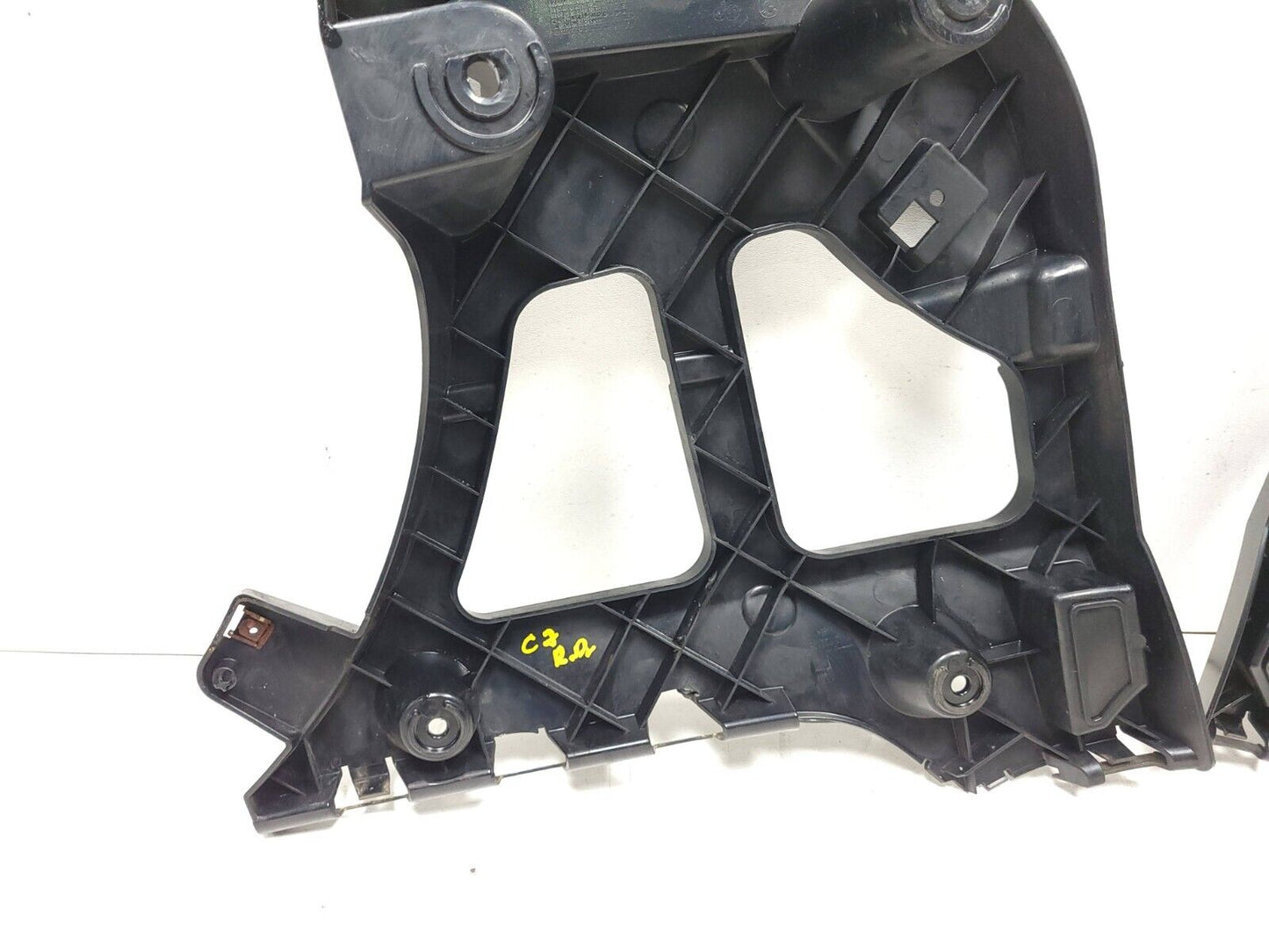 2009 - 2013 BMW X5 E70 Rear Bumper Mount Bracket Left & Right 2pcs OEM