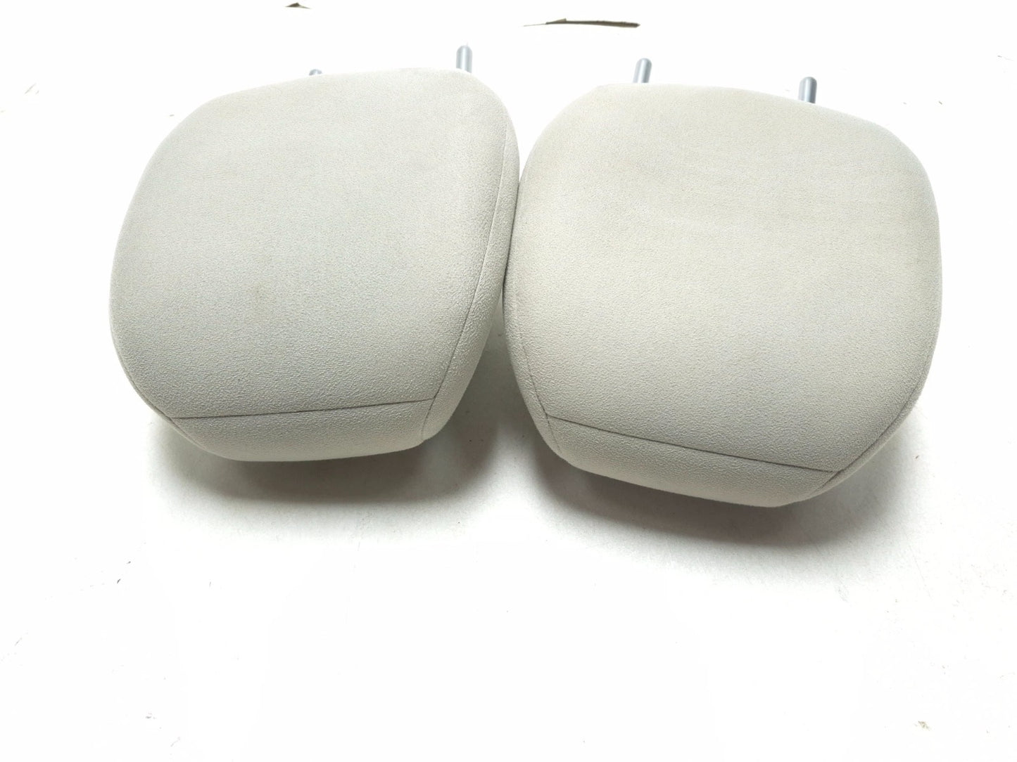 2012 Nissan Leaf Front Seat Headrest Left & Right OEM