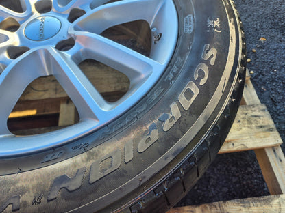 2013 Dodge Grand Caravan Sxt Wheel Rim W/ Tire Michelin 225/65 R17 6.5/32 OEM