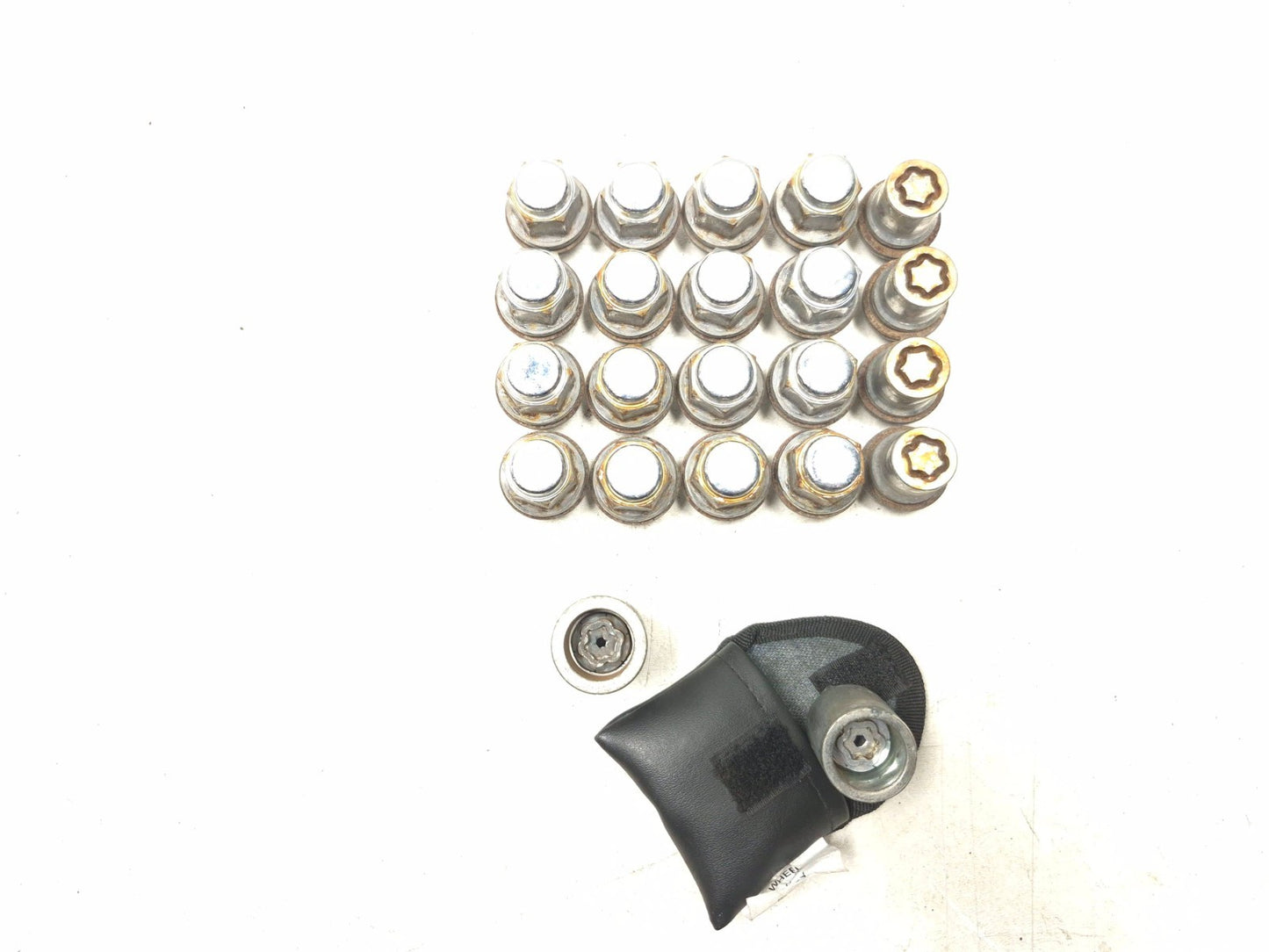 2010 Lexus Hs250h Wheel Lug Nut Lock & Key Set 21pcsoem