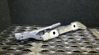 09 10 11 BMW 328xi E90 Sedan Trunk Hinge Mount Support Left & Right Pair OEM