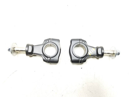 19 - 23 Honda Cbf300 Na Handlebar Clamp Bracket OEM