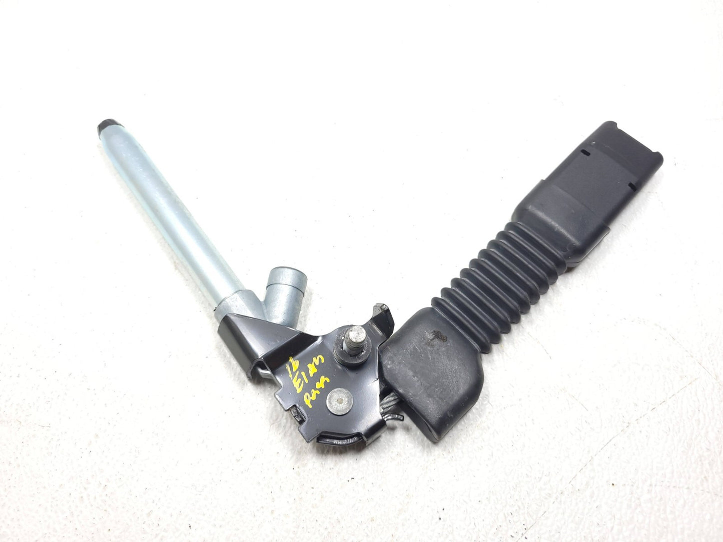 14 15 16 Hyundai Elantra Seat Belt Pretensioner Front Passenger Side Right OEM