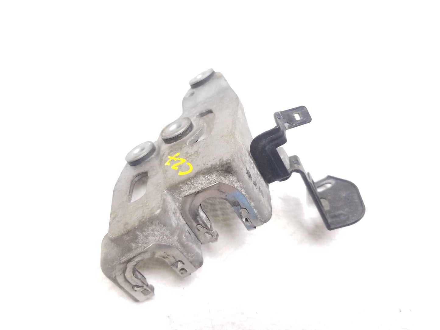 2014 - 2016 Kia Soul Mt Shift Cable Mount Bracket  OEM