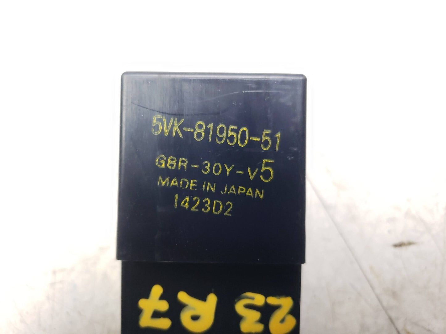 2022-2024 Yamaha Yzf-r7 Yzfr7 Fuse Relay 5vk-81950-51 OEM
