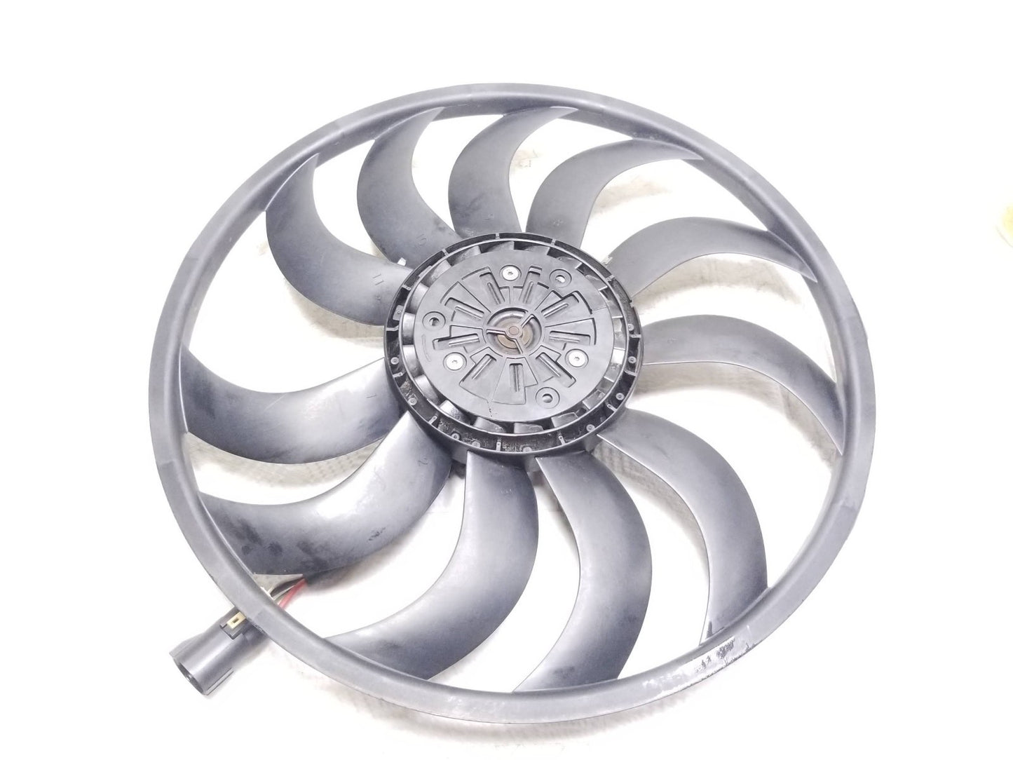 2017-2024 Jaguar Xe Engine Radiator Cooling Fan Motor OEM