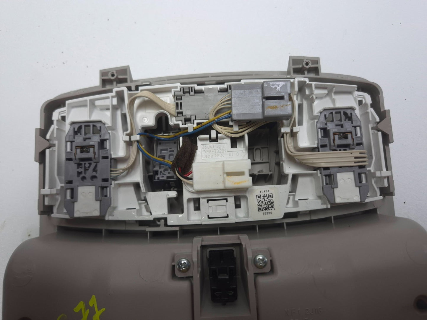 2012 Nissan Leaf Front Overhead Dome Light Lamp OEM