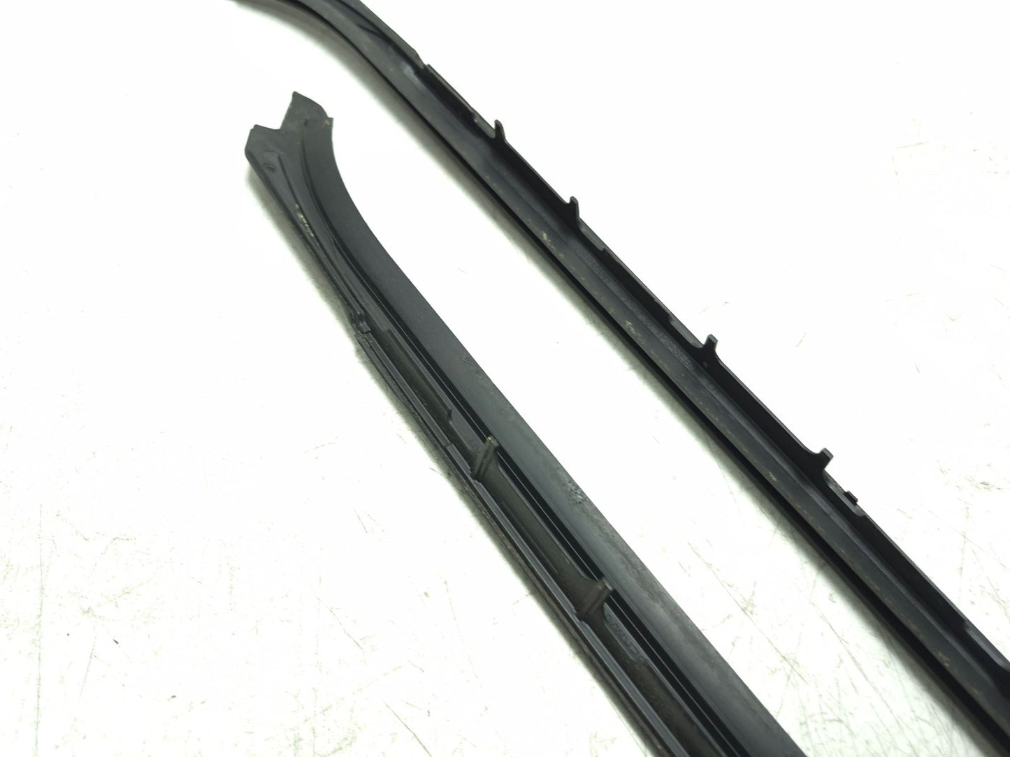 2013 BMW 328i F30 Sedan Windshield Molding Left & Right OEM