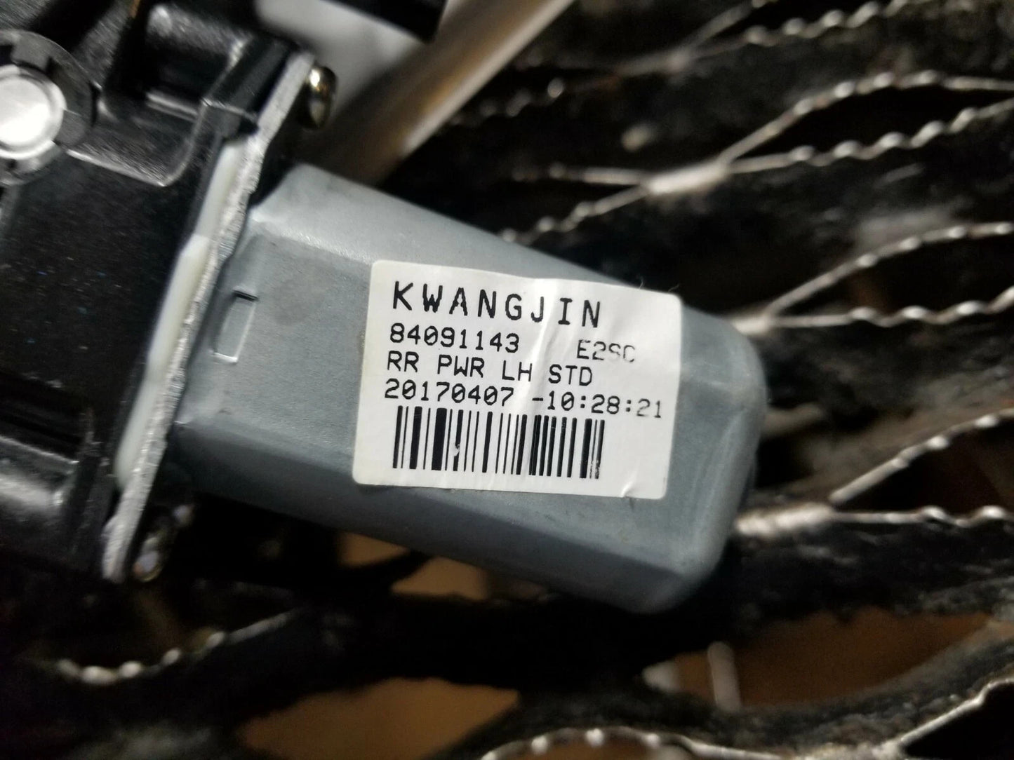 2017 Chevrolet Malibu Rear Window Regulator & Motor Driver Side Left OEM