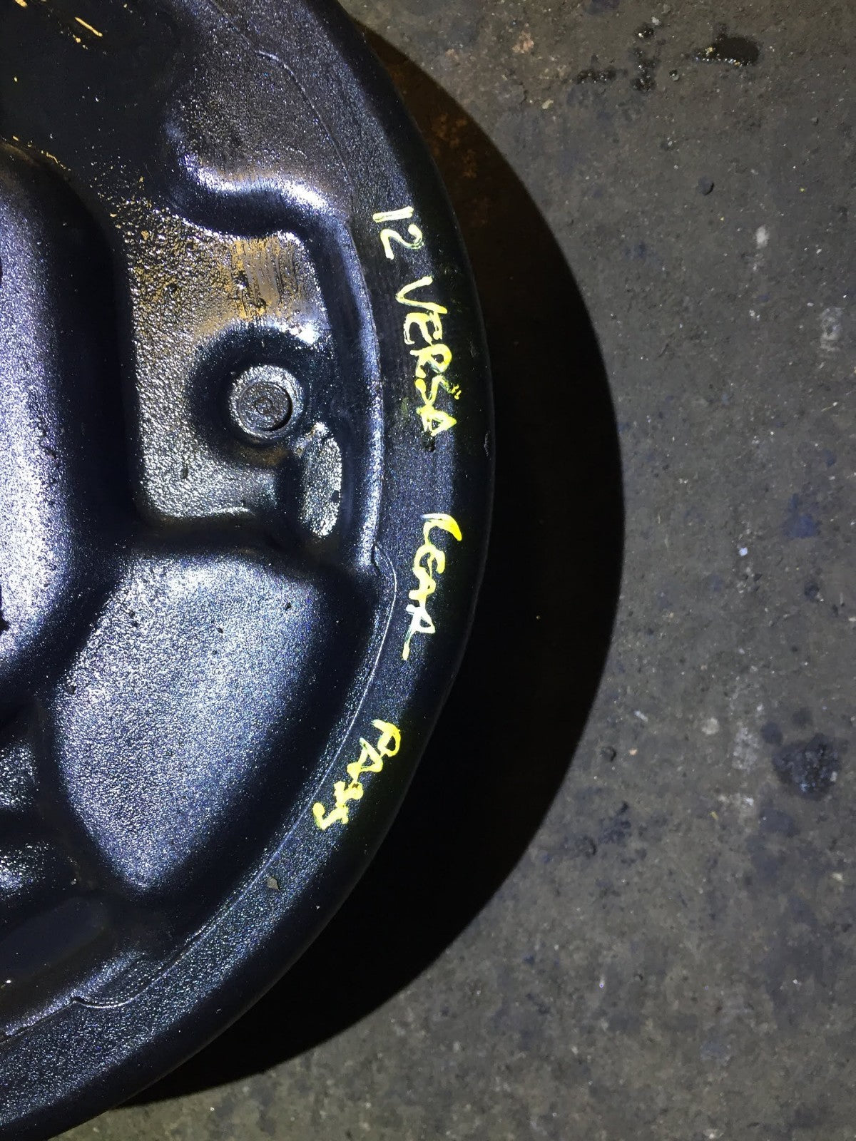 07 08 09 10 11 12 Nissan Versa Rear Right Passenger Spindle Knuckle OEM D17