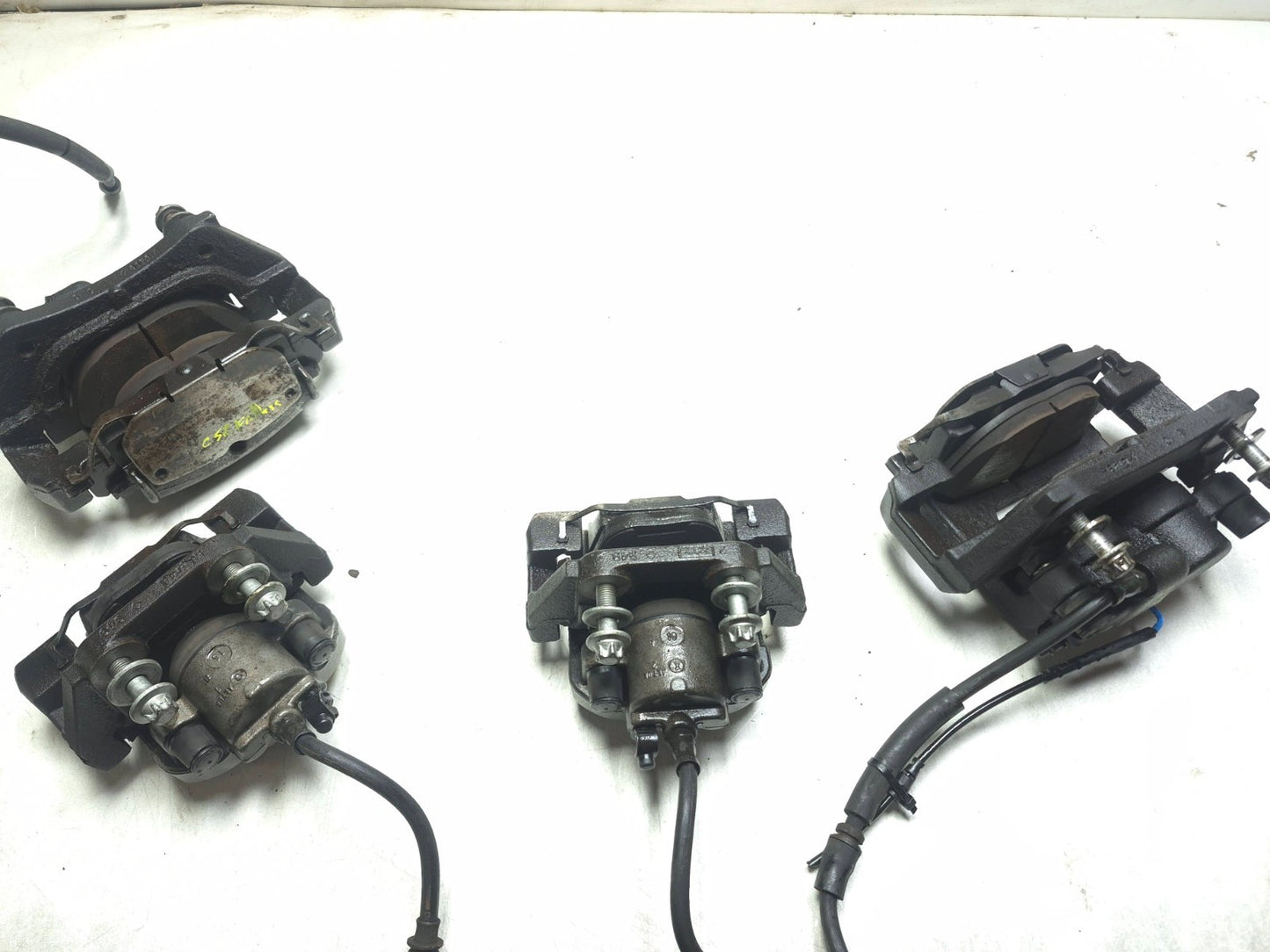 2008 BMW X6 E71 Brake Caliper Left & Right Pcs 4 OEM