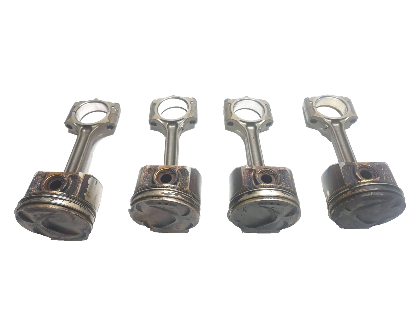 2015 Nissan Juke Piston & Connecting Rod 4pcs OEM