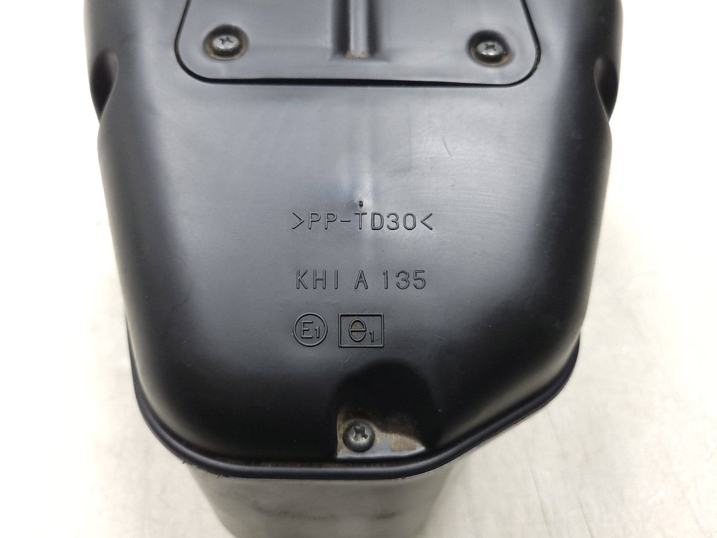 2012 Kawasaki Versys Le650c Air Cleaner Box Assy OEM