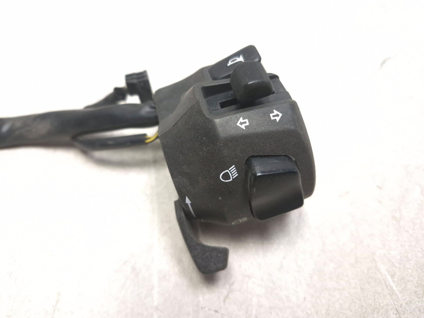 2006 Suzuki Katana Gsx600f Left Handlebar Switch OEM