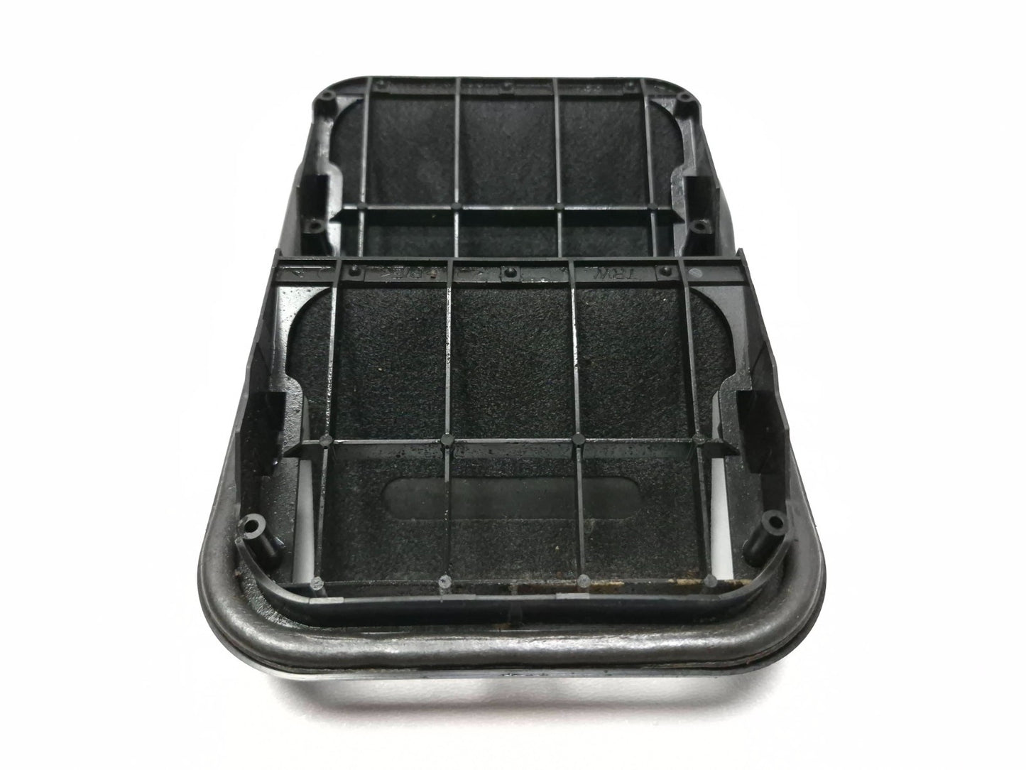 2020 Infiniti Q50 Rear Quarter Vent Pressure Air Vent Pair OEM