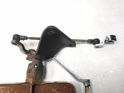 1999 Yamaha V Star Xvs650 Footrest W/ Gear Shift Lever Front Left OEM