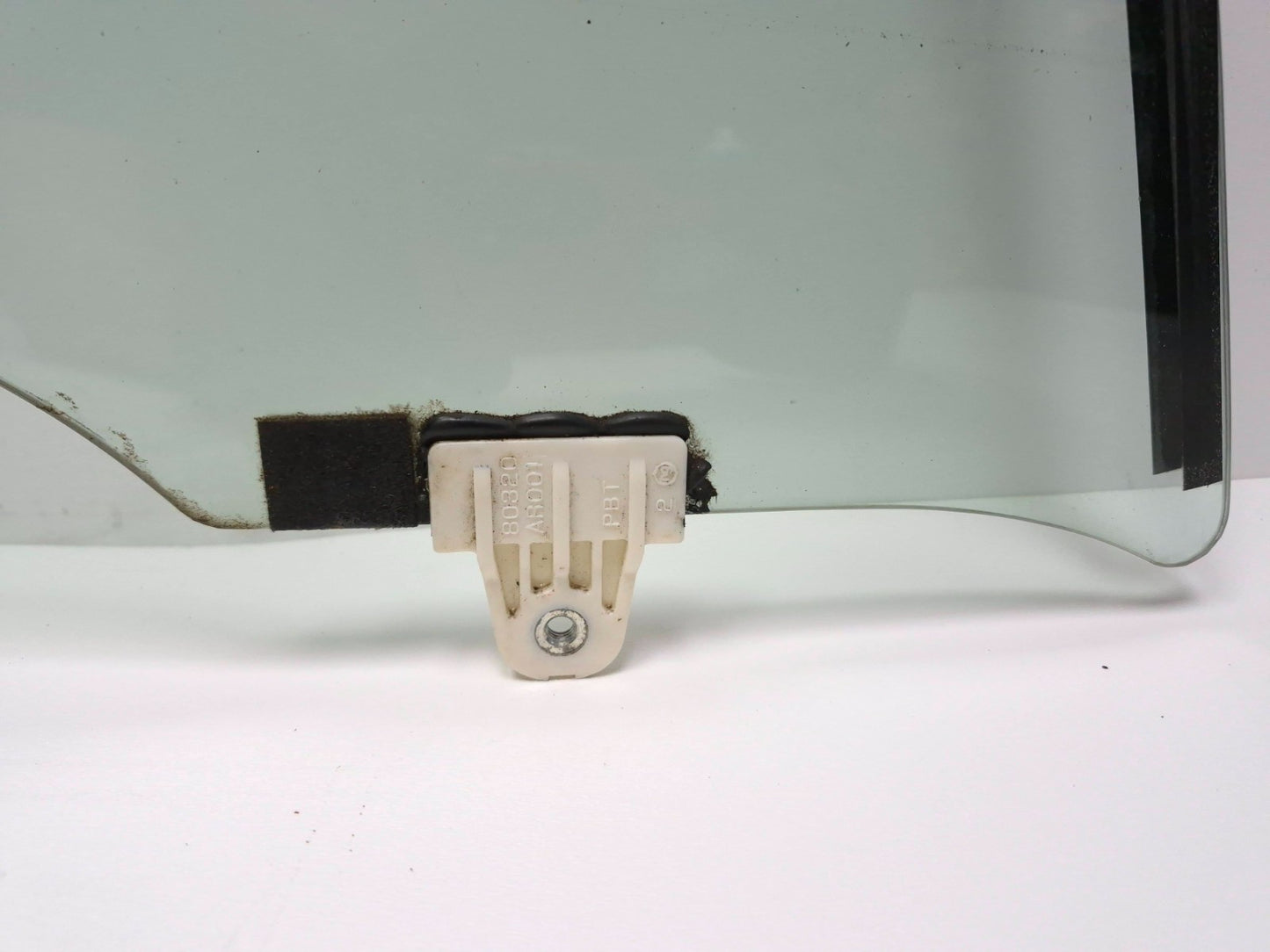 2020 Infiniti Q50 Door Window Glass Front Right Passenger Side OEM