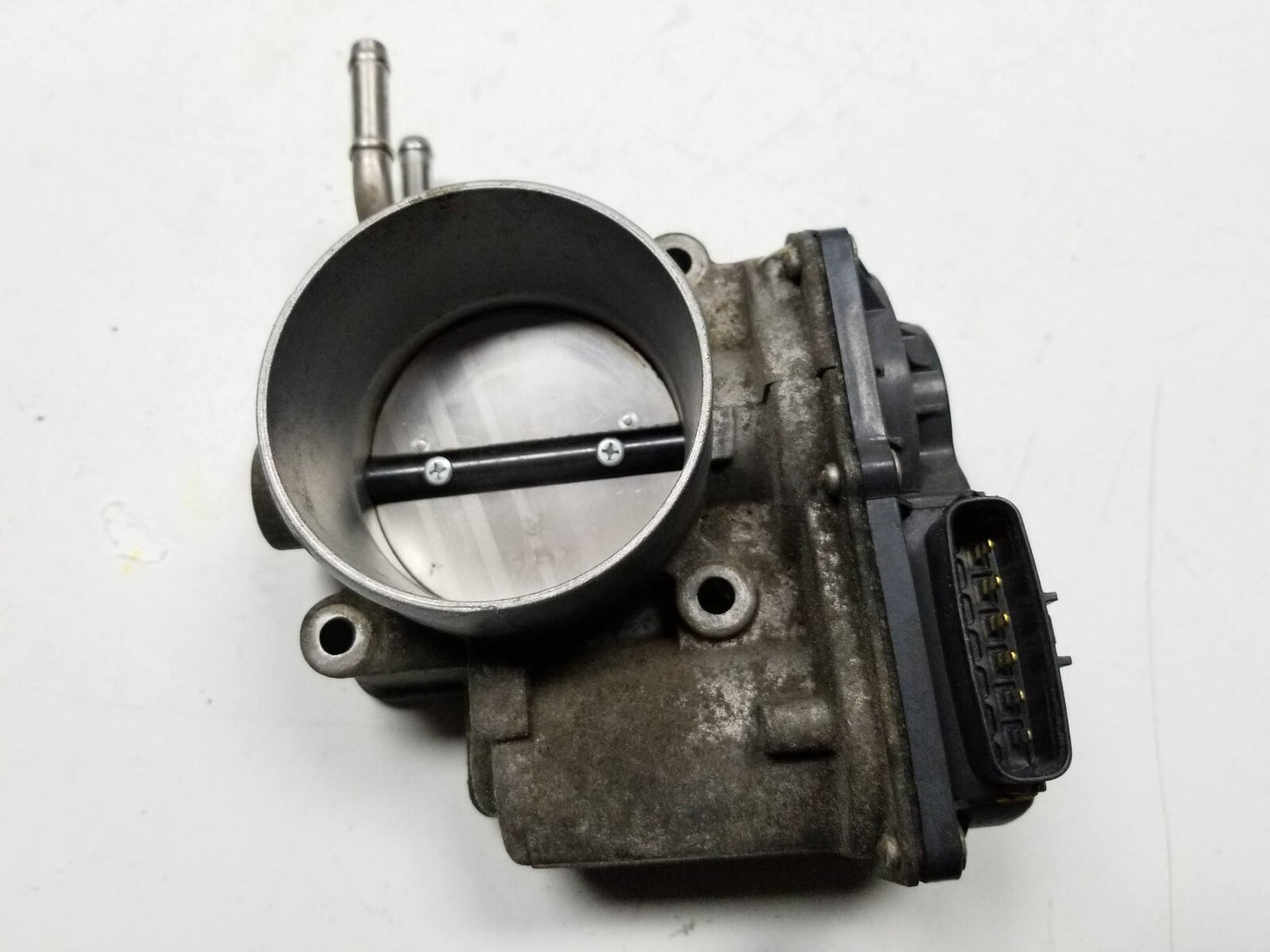 11 12 13 14 15 16 Scion Tc Throttle Body 22030-36010 OEM