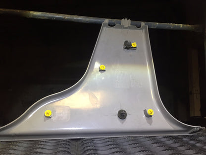 05 06 07 08 09 10 11 Volvo S40 Left Driver Side Lower B Pillar Cover OEM
