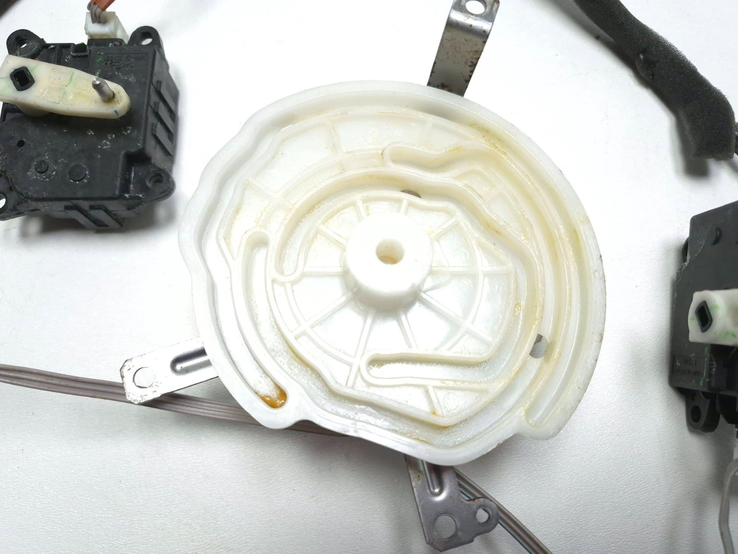 2020 Infiniti Q50 HVAC Vent Flap Servo Actuator Motor 4pcs Oem✅