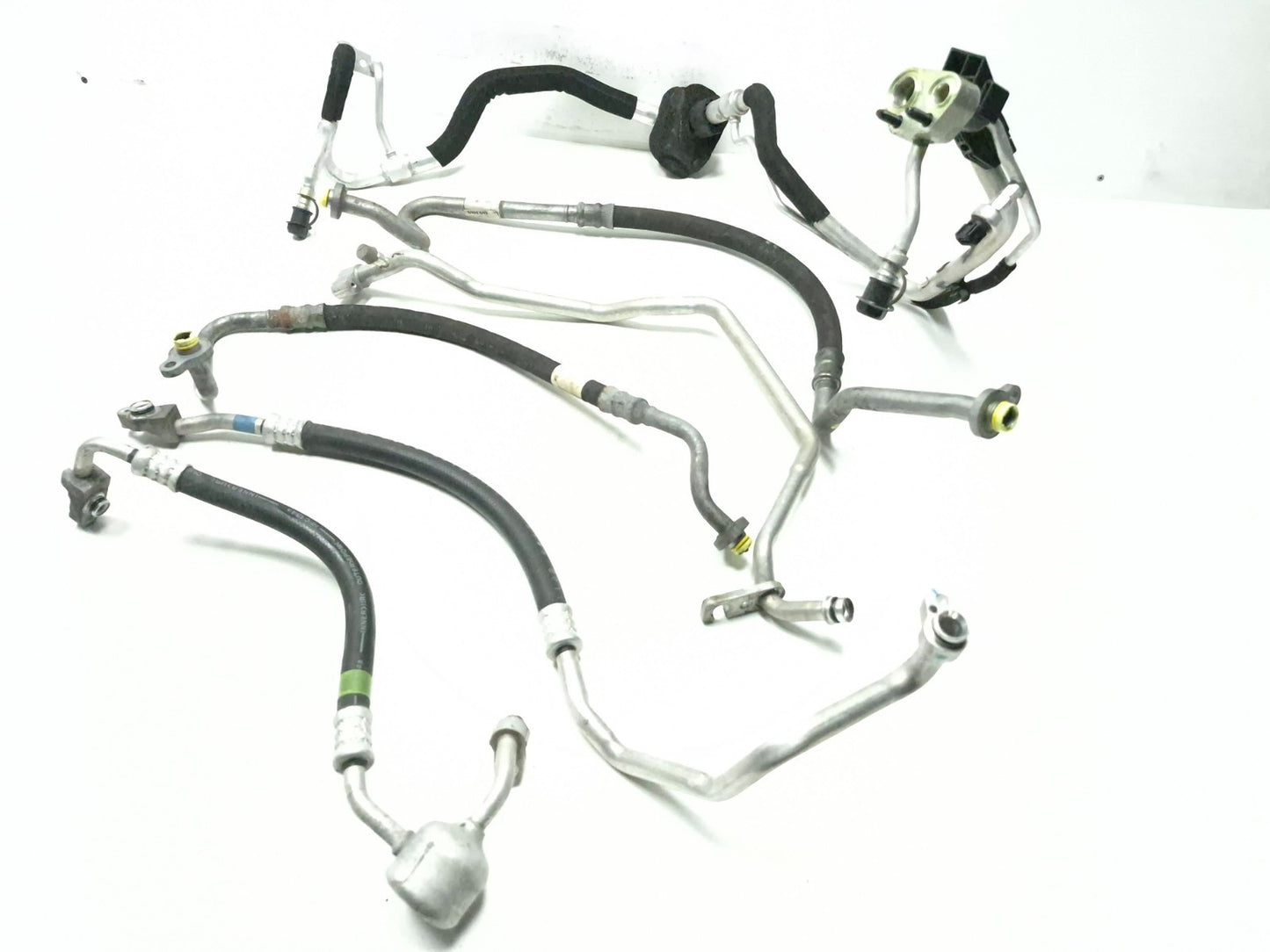 2013 Volvo S60 T5 A/c Hose Pipe Line Set OEM