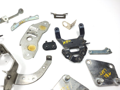 2007 Yamaha Xvs 1300 V-star Holder & Bracket 21 Pcs OEM