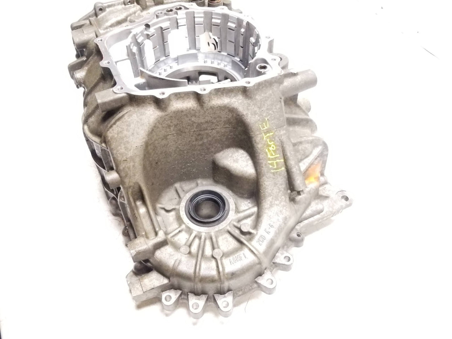 2014 Kia Forte Automatic Transmission Transaxle Case OEM
