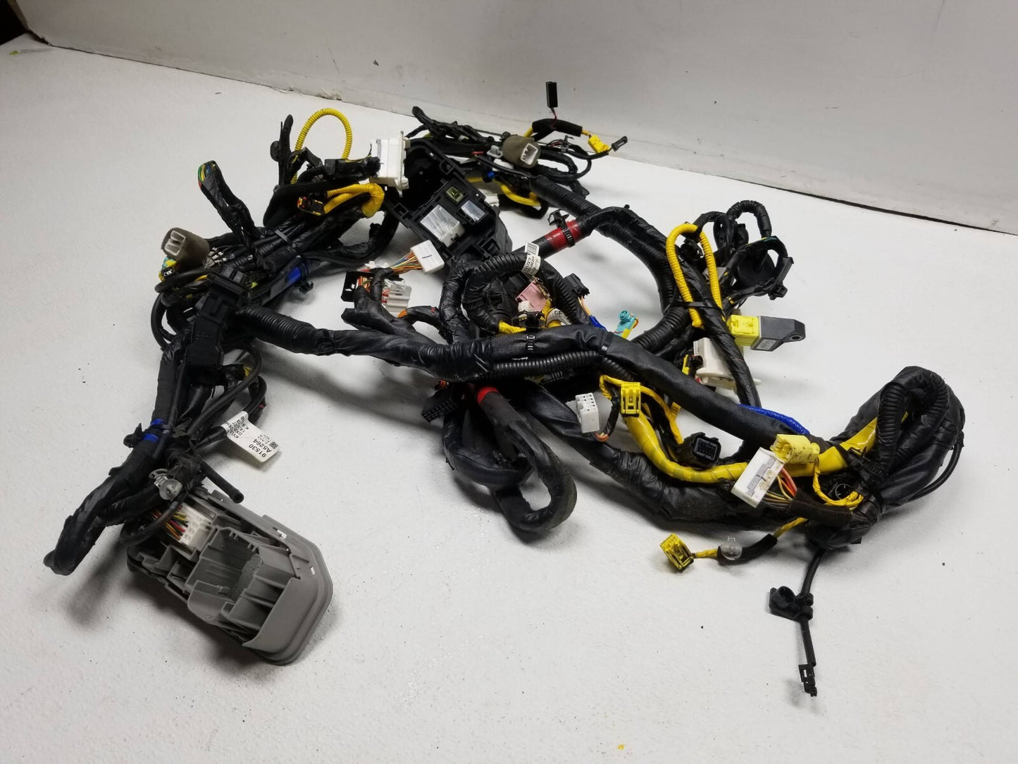 14 15 16 17 Hyundai Elantra Gt Interior Wire Harness OEM
