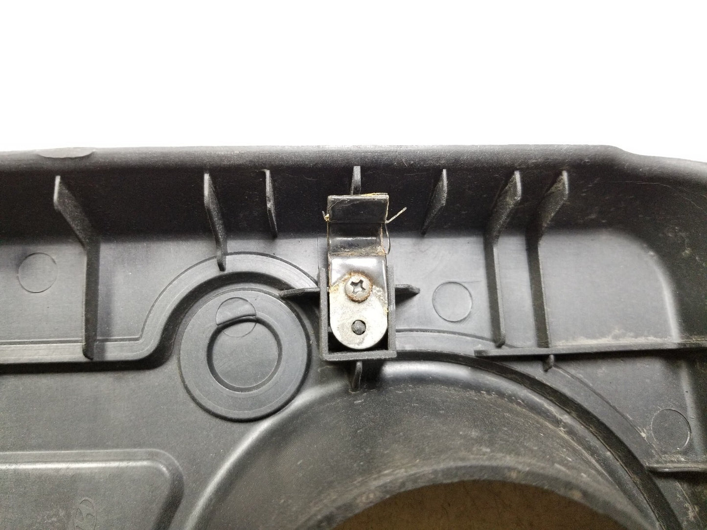 2011 - 2013 Kia Sportage Engine Motor Cover 2.4l OEM