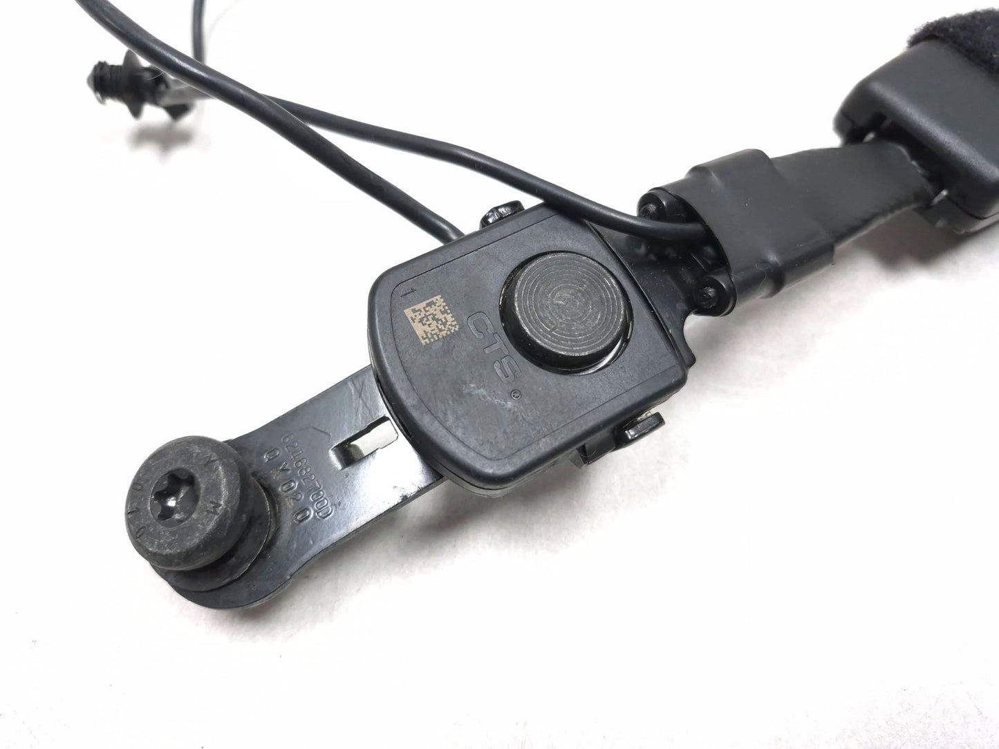 2017 Jaguar Xe Front Right Passenger Seat Belt Buckle Latch OEM