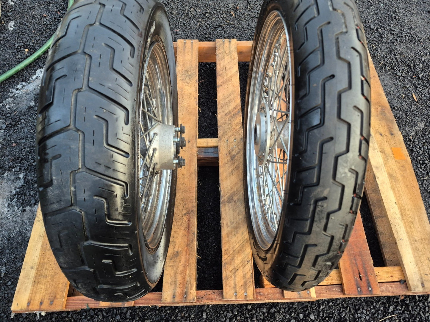 1997 Harley Sportster Xl883  Xl 883 Rear & Front Wheel W/ Tire Pair 16" 19" OEM