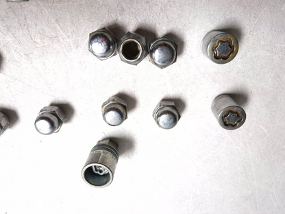 2010 Nissan Maxima Wheel Lug Nut OEM 40224-zp50a
