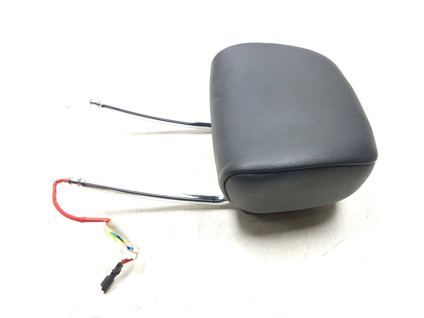 07-13 Bmw X5 E70 Front Passenger Seat Headrest OEM