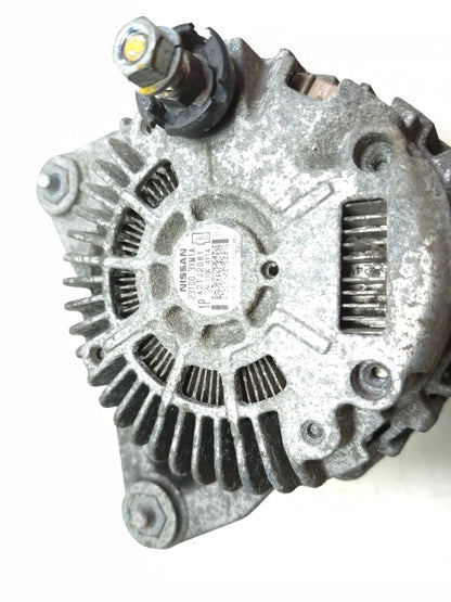 2015 Nissan Juke Alternator  Generator OEM