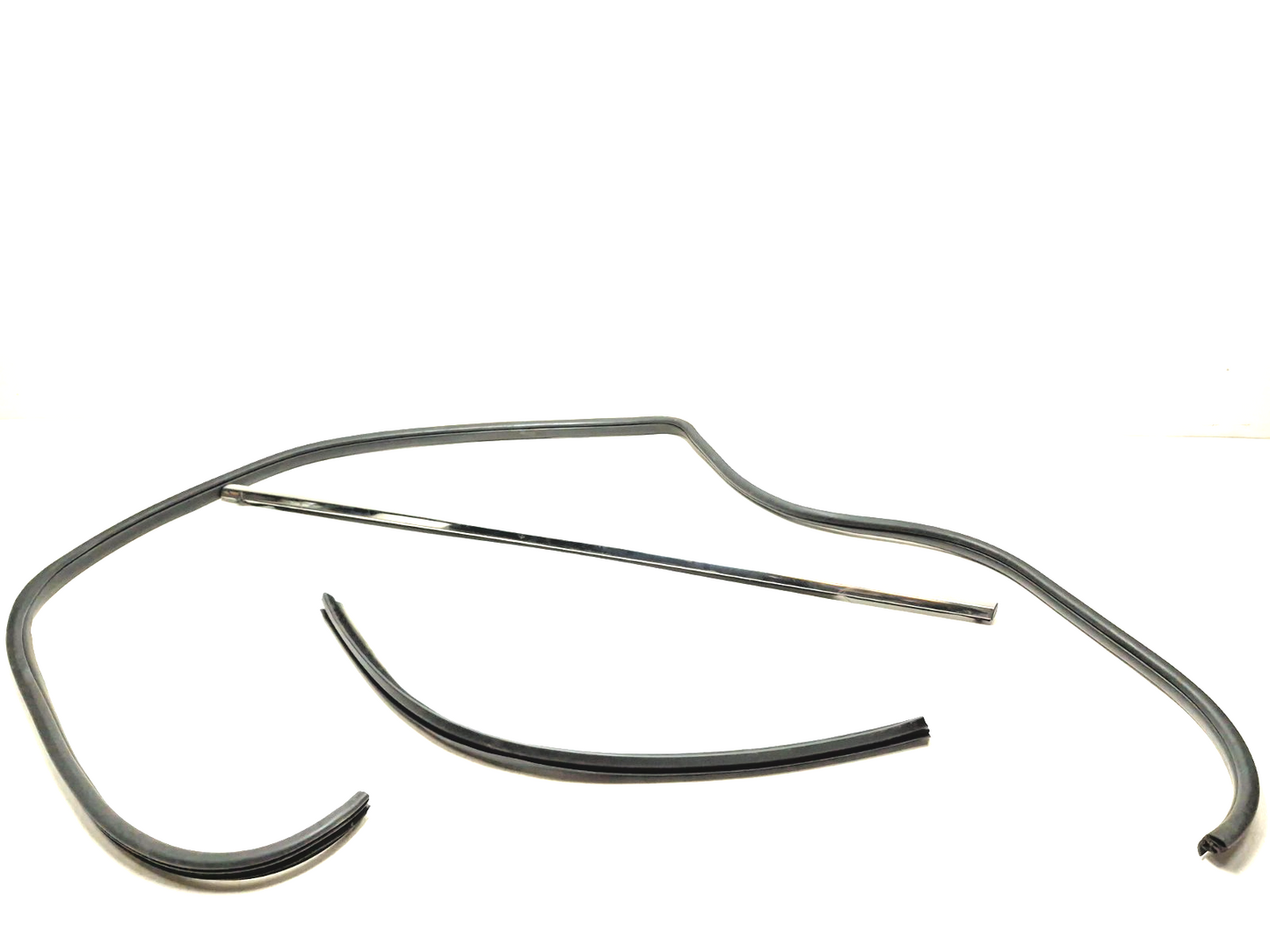 2012 Hyundai Sonata Front Door Weatherstrip Seal Driver Left 3pcs OEM