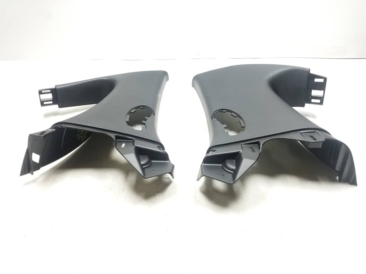 2016 Dodge Durango Rear Quarter Panel D Pillar Upper Cover Trim 4pcs OEM