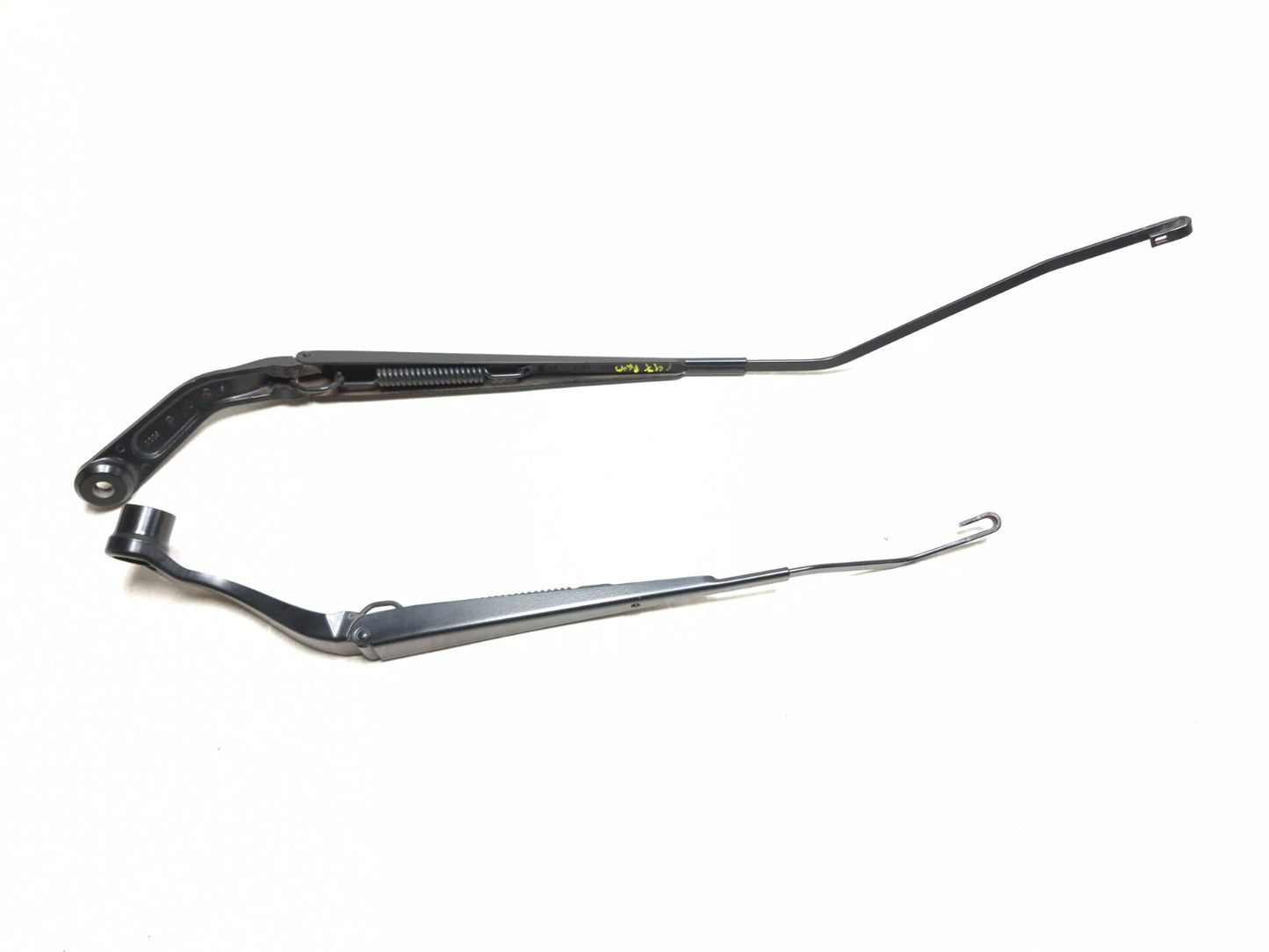 2013 Fiat 500 Turbo Windshield Wiper Arm 2pcs OEM