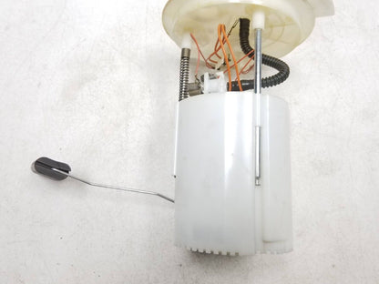12 - 18 Ford Focus Fuel Pump Bv61-9h307-ne OEM