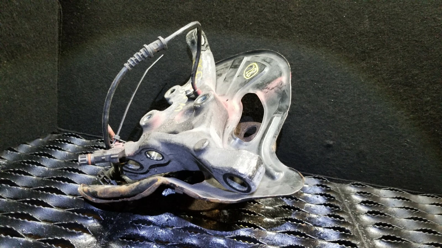 04-09 Mercedes W209 Clk350 Spindle Knuckle Front Left Driver Side OEM