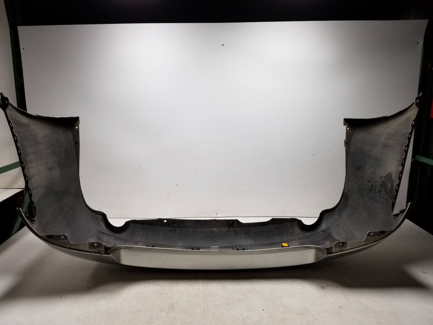 07-09 Infiniti G37 Sedan Rear Bumper Cover *local Pickup Only* OEM