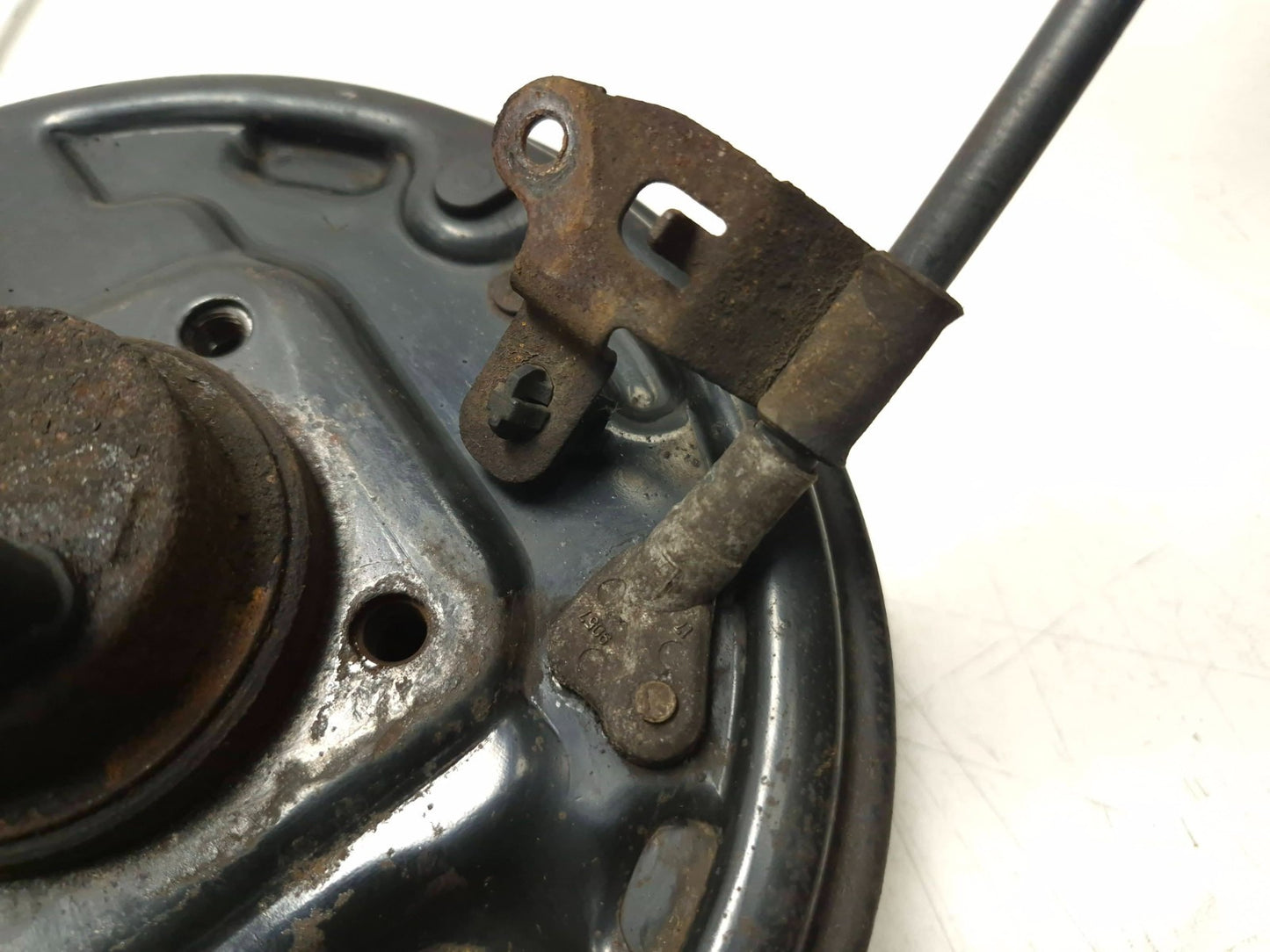2007 Toyota Corolla Rear Brake Drum Wheel Hub Left & Right Pair OEM