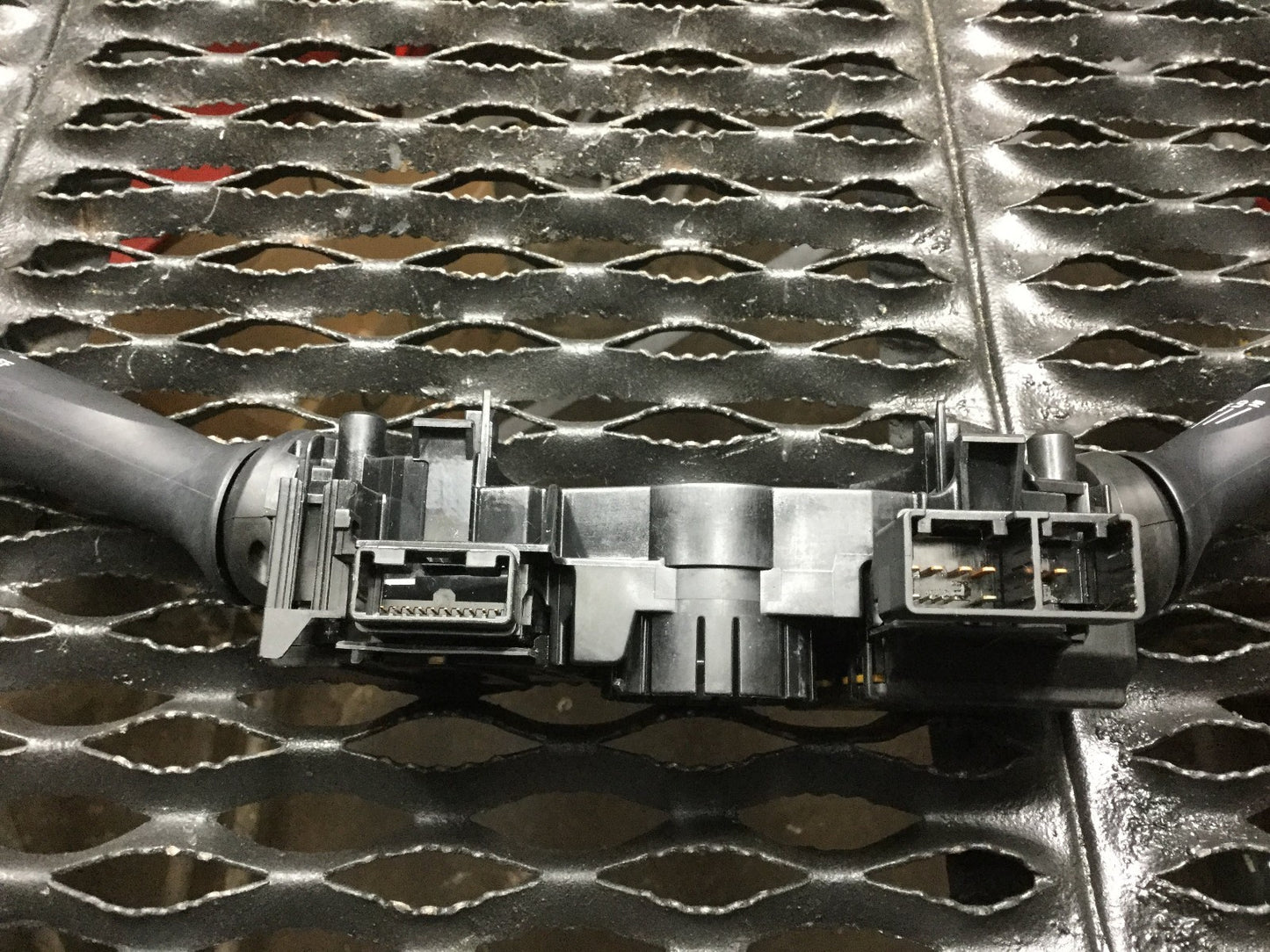 04 05 06 07 08 09 Toyota Prius Steering Column Combination Switches Oem.