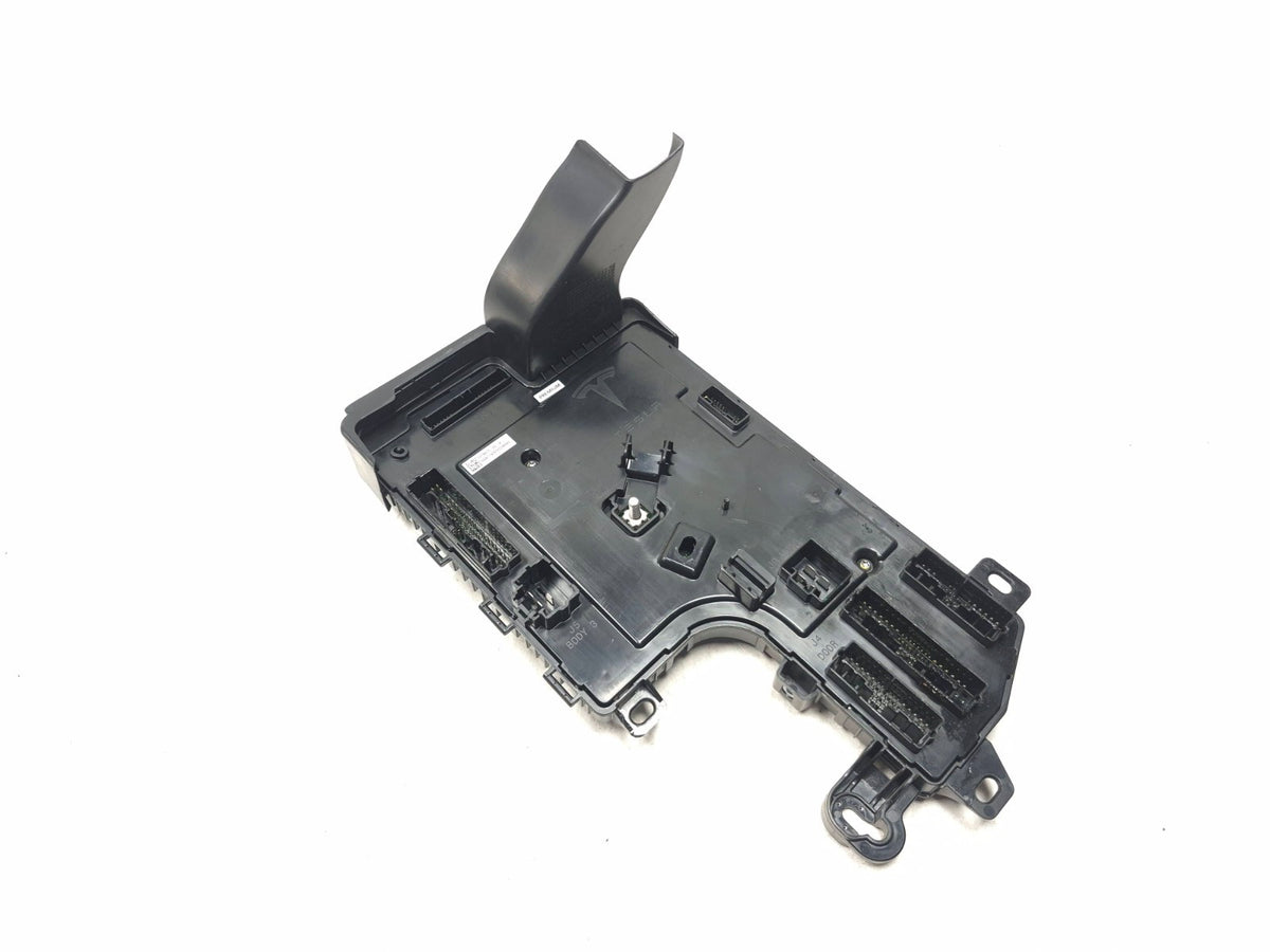 2020 Tesla Model 3 Front Low Voltage Control Body Module Left Driver Side OEM